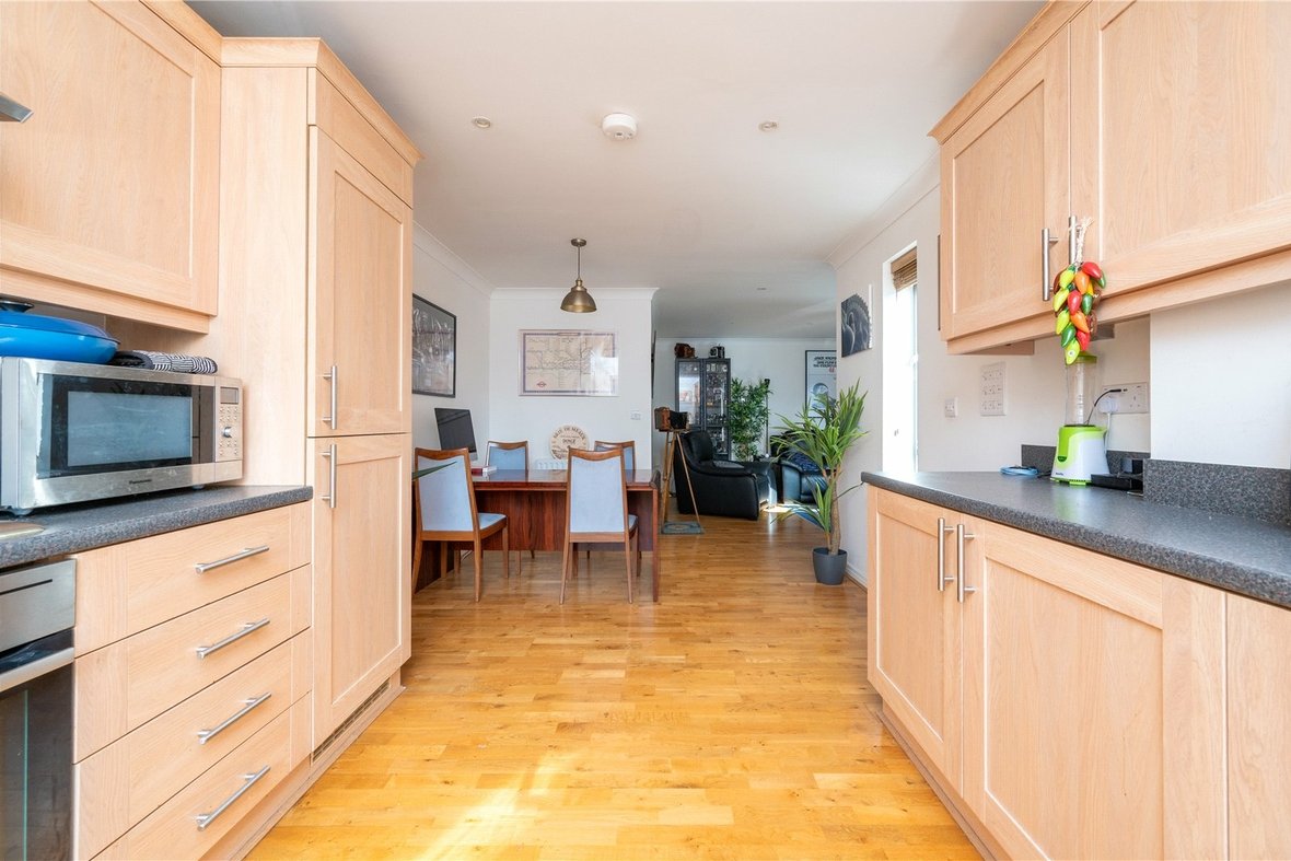 2 Bedroom Apartment New InstructionApartment New Instruction in London Road, St. Albans, Hertfordshire - View 12 - Collinson Hall