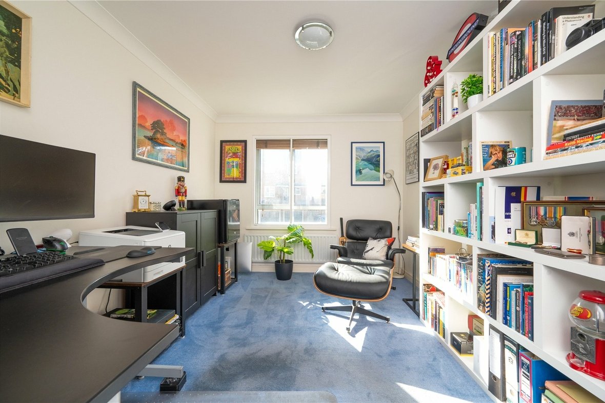 2 Bedroom Apartment New InstructionApartment New Instruction in London Road, St. Albans, Hertfordshire - View 13 - Collinson Hall