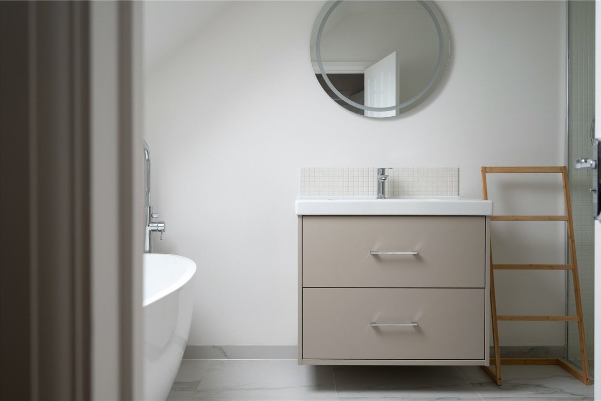 5 Bedroom House New InstructionHouse New Instruction in Berners Drive, St. Albans, Hertfordshire - View 18 - Collinson Hall