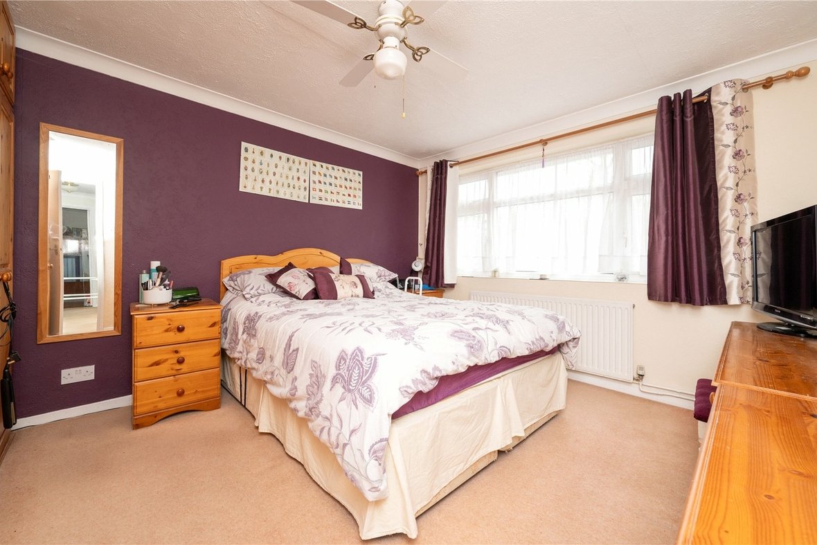 3 Bedroom House New InstructionHouse New Instruction in The Mall, Park Street, St. Albans - View 6 - Collinson Hall