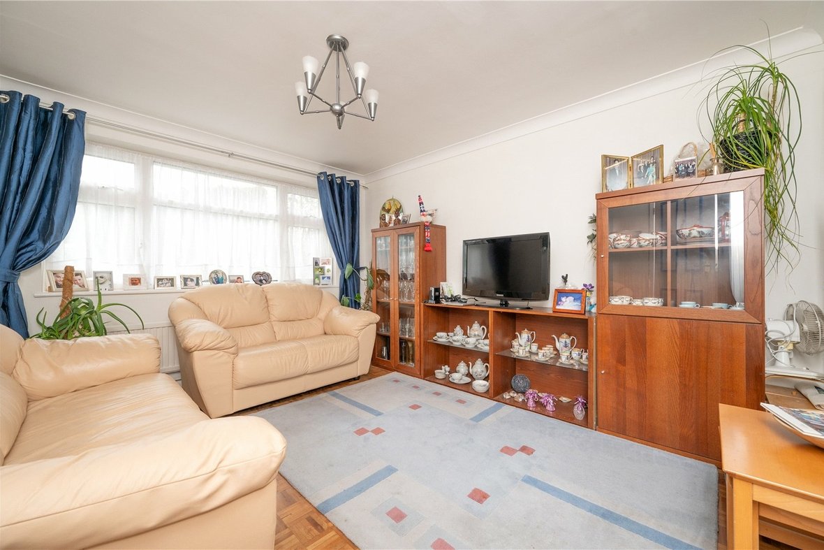 3 Bedroom House New InstructionHouse New Instruction in The Mall, Park Street, St. Albans - View 3 - Collinson Hall