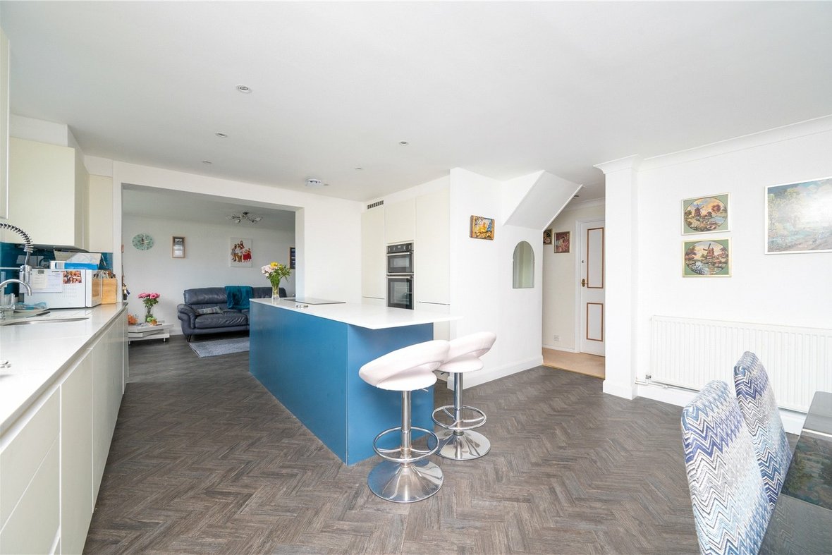 3 Bedroom House New InstructionHouse New Instruction in The Mall, Park Street, St. Albans - View 5 - Collinson Hall