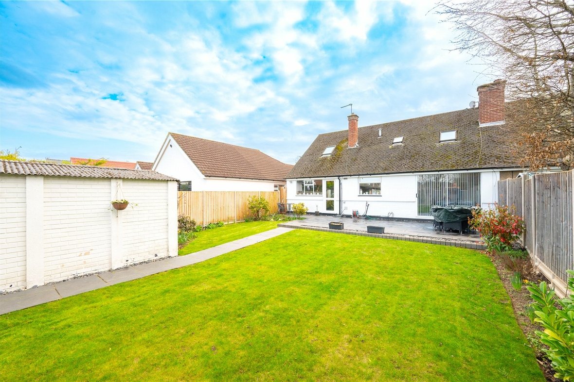 3 Bedroom House New InstructionHouse New Instruction in The Mall, Park Street, St. Albans - View 9 - Collinson Hall