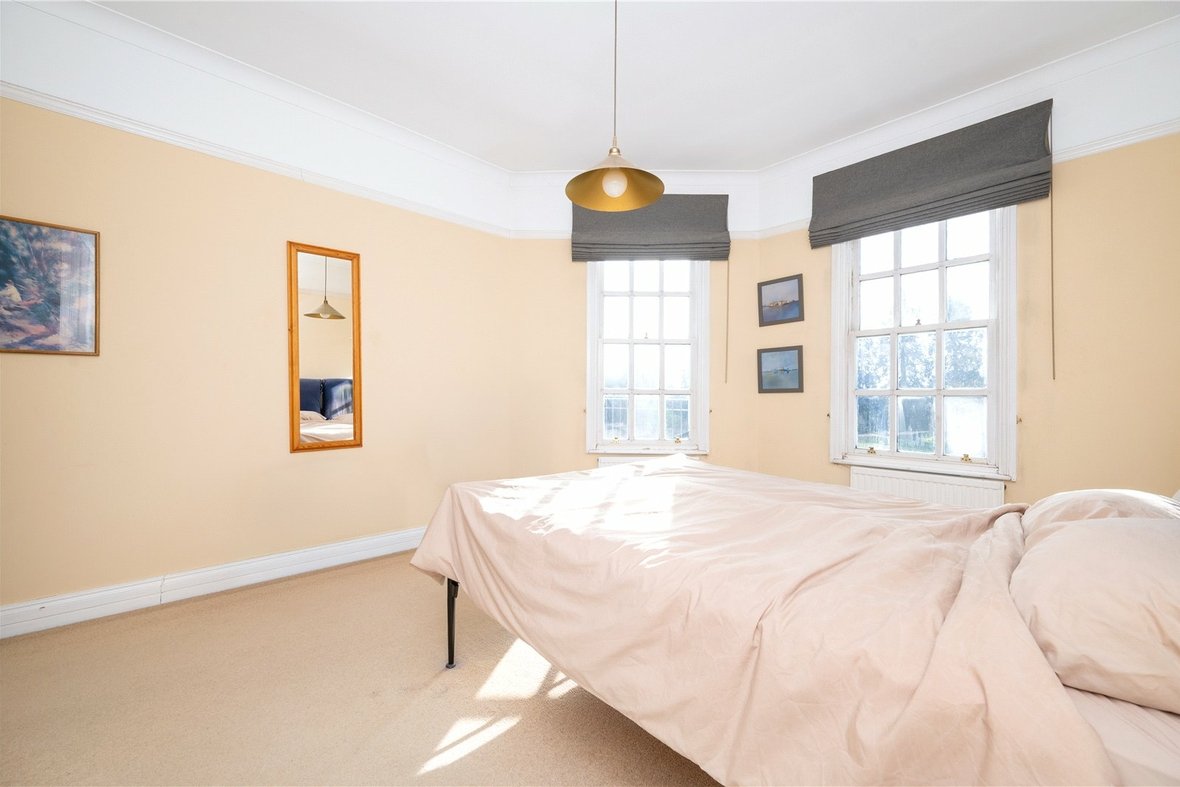 2 Bedroom Apartment New InstructionApartment New Instruction in Highfield Hall Highfield Lane, Tyttenhanger, St. Albans - View 12 - Collinson Hall