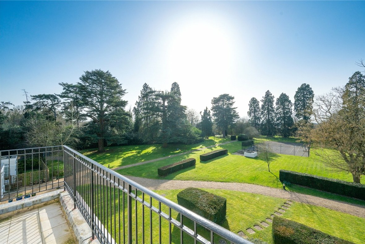 2 Bedroom Apartment New InstructionApartment New Instruction in Highfield Hall Highfield Lane, Tyttenhanger, St. Albans - View 14 - Collinson Hall