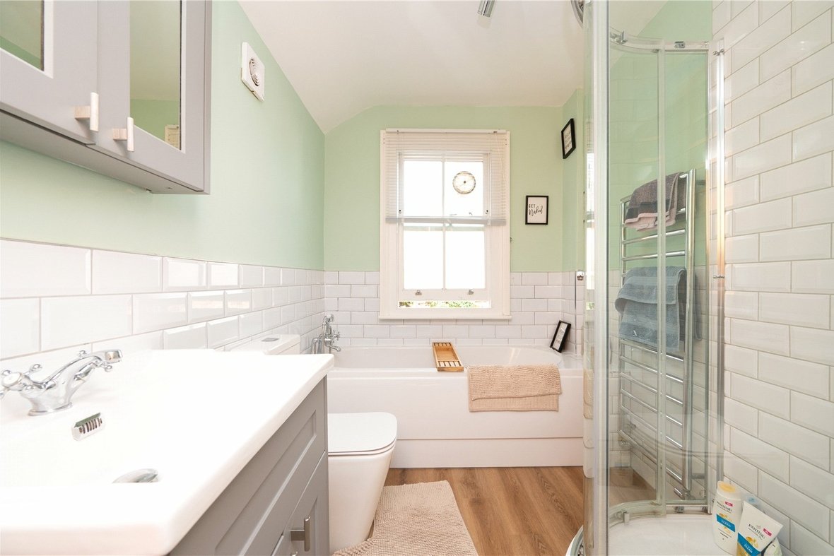 2 Bedroom House To LetHouse To Let in Bardwell Road, St. Albans, Hertfordshire - View 8 - Collinson Hall