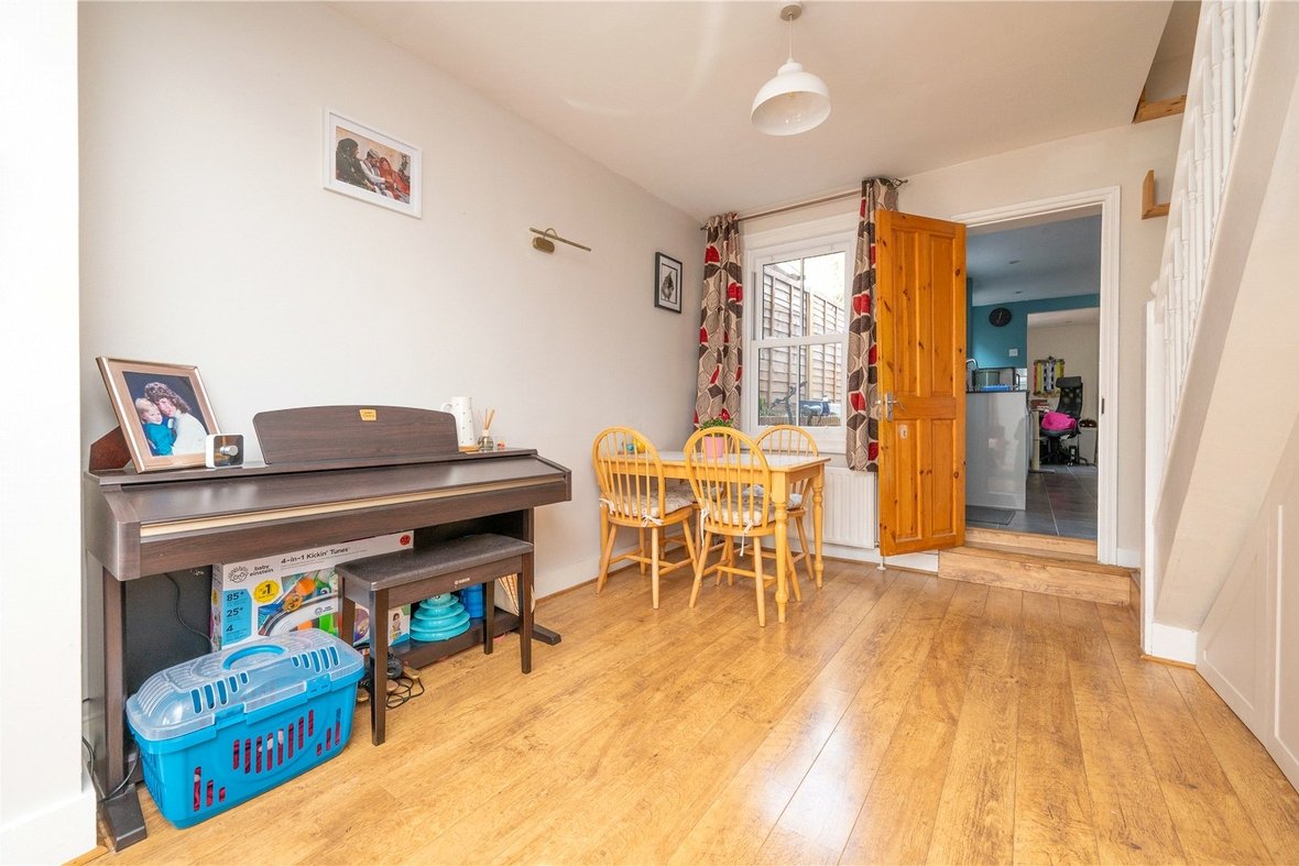 2 Bedroom House To LetHouse To Let in Bardwell Road, St. Albans, Hertfordshire - View 3 - Collinson Hall