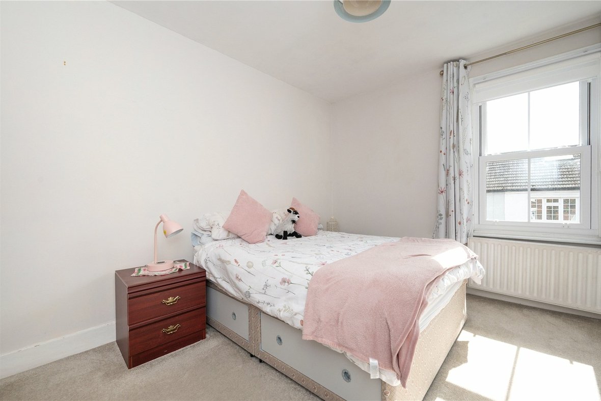 2 Bedroom House To LetHouse To Let in Bardwell Road, St. Albans, Hertfordshire - View 10 - Collinson Hall
