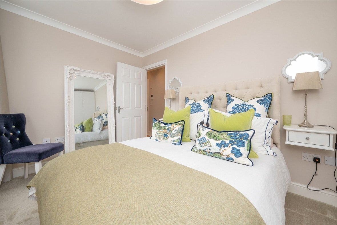 1 Bedroom Apartment New InstructionApartment New Instruction in Chequer Street, St. Albans, Hertfordshire - View 4 - Collinson Hall