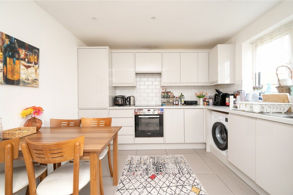 3 Bedroom Apartment New InstructionApartment New Instruction in Hughenden Road, St. Albans, Hertfordshire - View 3 - Collinson Hall