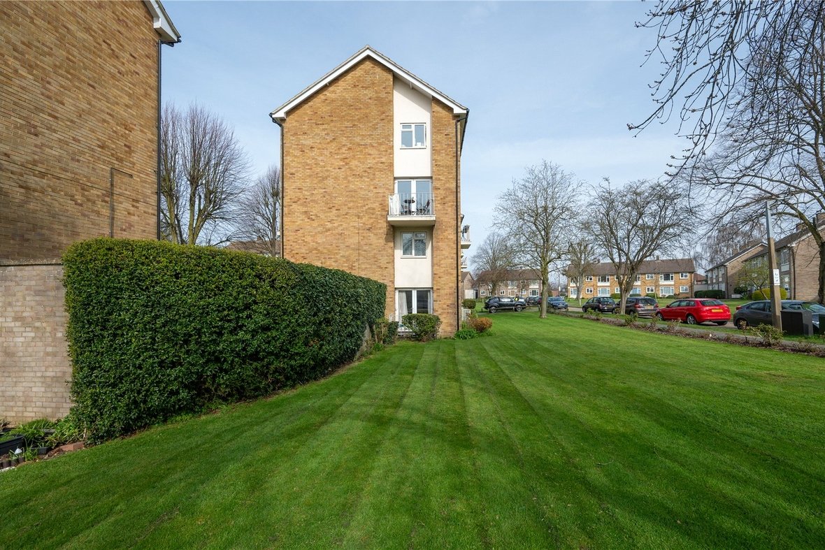 3 Bedroom Apartment New InstructionApartment New Instruction in Hughenden Road, St. Albans, Hertfordshire - View 14 - Collinson Hall