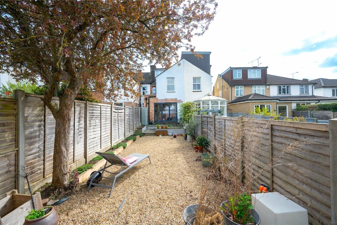 4 Bedroom House New InstructionHouse New Instruction in Castle Road, St. Albans, Hertfordshire - View 9 - Collinson Hall