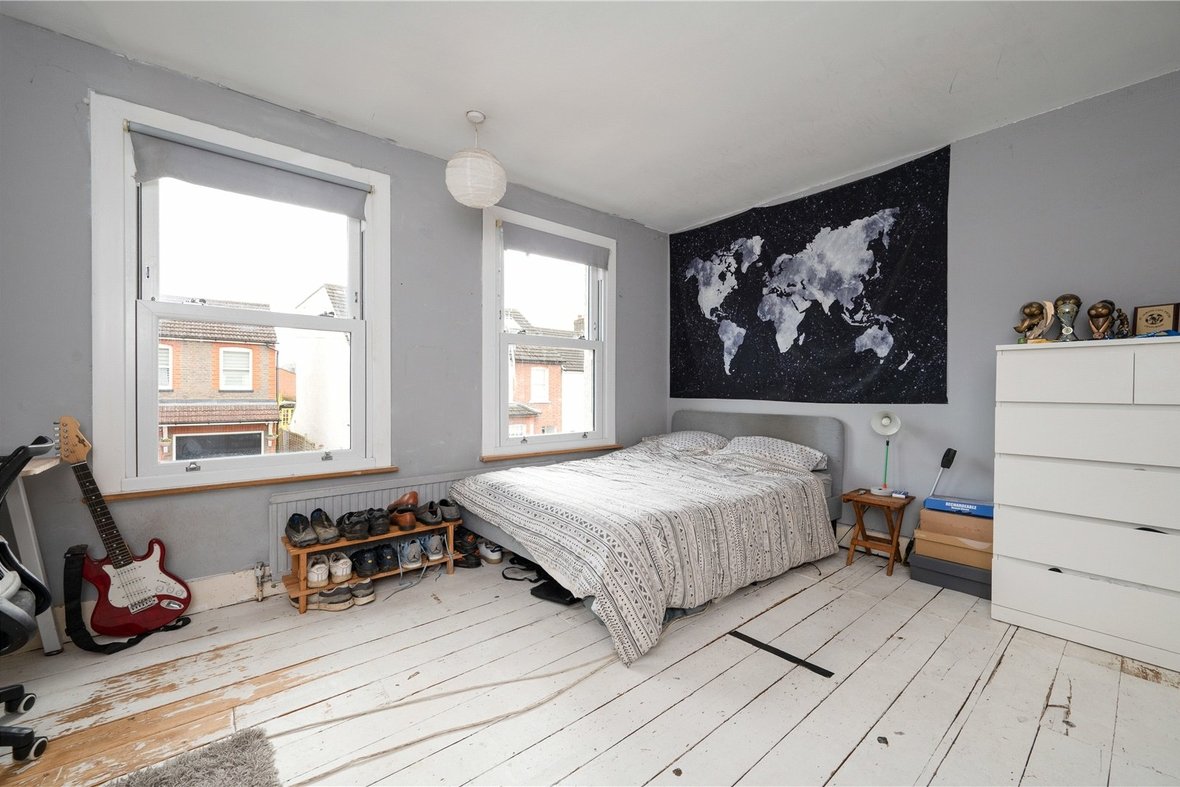 4 Bedroom House New InstructionHouse New Instruction in Castle Road, St. Albans, Hertfordshire - View 18 - Collinson Hall