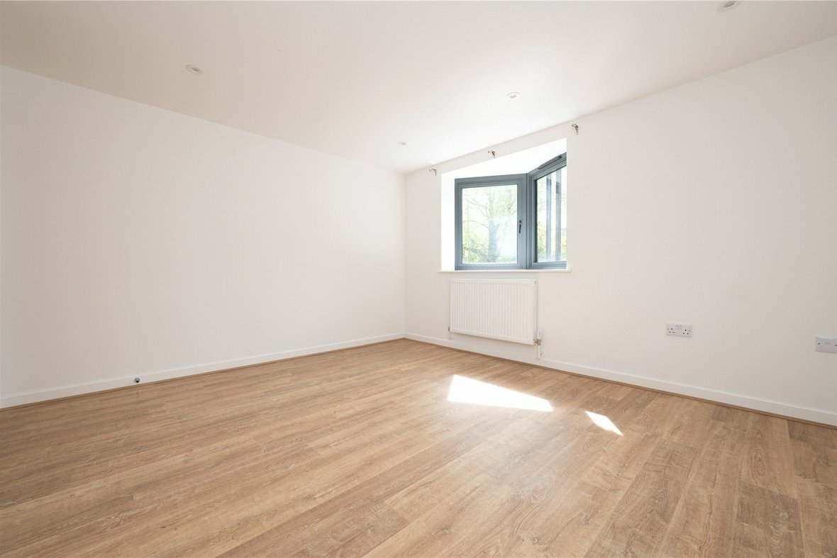 2 Bedroom Apartment Let AgreedApartment Let Agreed in Ashfield Court, 102 Ashley Road, St Albans - View 10 - Collinson Hall
