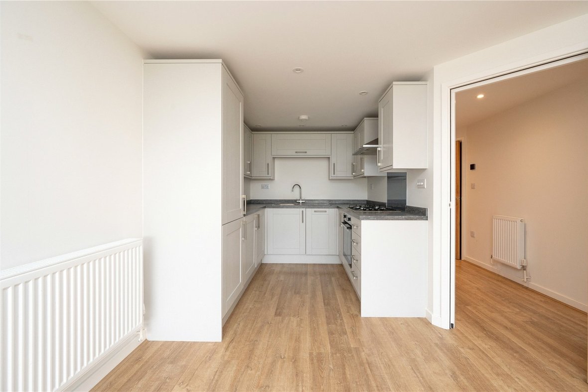 2 Bedroom Apartment Let AgreedApartment Let Agreed in Ashfield Court, 102 Ashley Road, St Albans - View 5 - Collinson Hall
