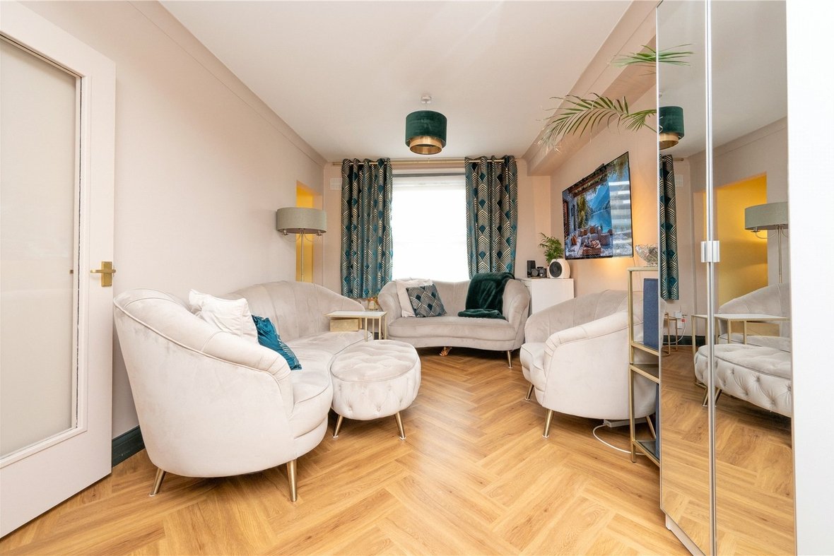 2 Bedroom Maisonette New InstructionMaisonette New Instruction in Culver Road, St. Albans, Hertfordshire - View 6 - Collinson Hall