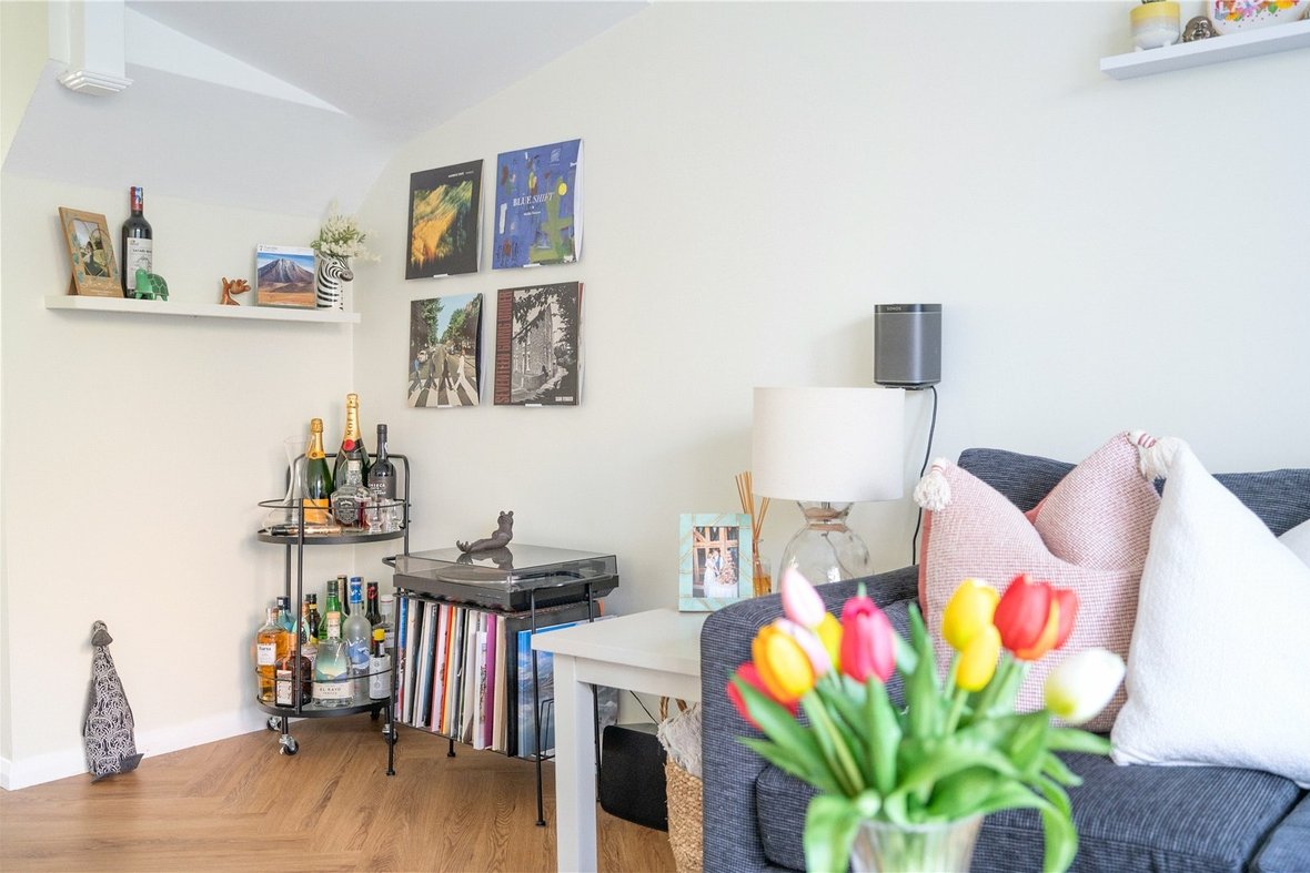 2 Bedroom House New InstructionHouse New Instruction in Carlbury Close, St. Albans, Hertfordshire - View 14 - Collinson Hall