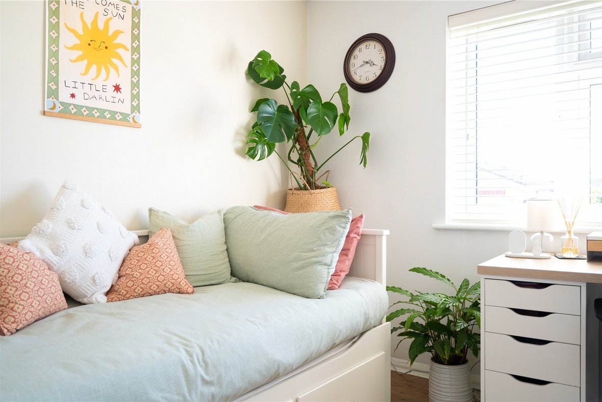 2 Bedroom House New InstructionHouse New Instruction in Carlbury Close, St. Albans, Hertfordshire - View 11 - Collinson Hall