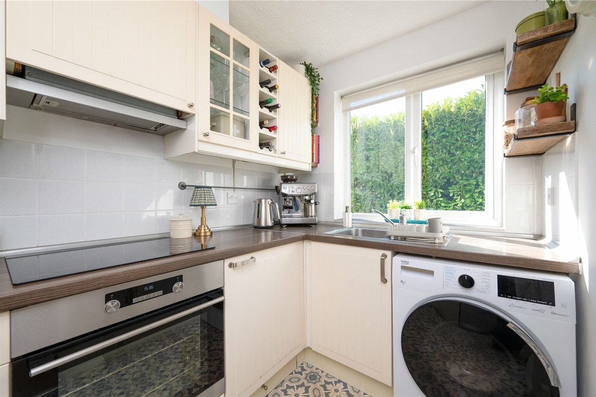 2 Bedroom House New InstructionHouse New Instruction in Carlbury Close, St. Albans, Hertfordshire - View 5 - Collinson Hall