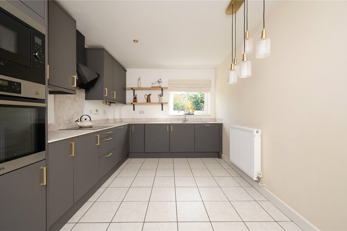 2 Bedroom Apartment New InstructionApartment New Instruction in Bakers Close, St. Albans, Hertfordshire - View 8 - Collinson Hall