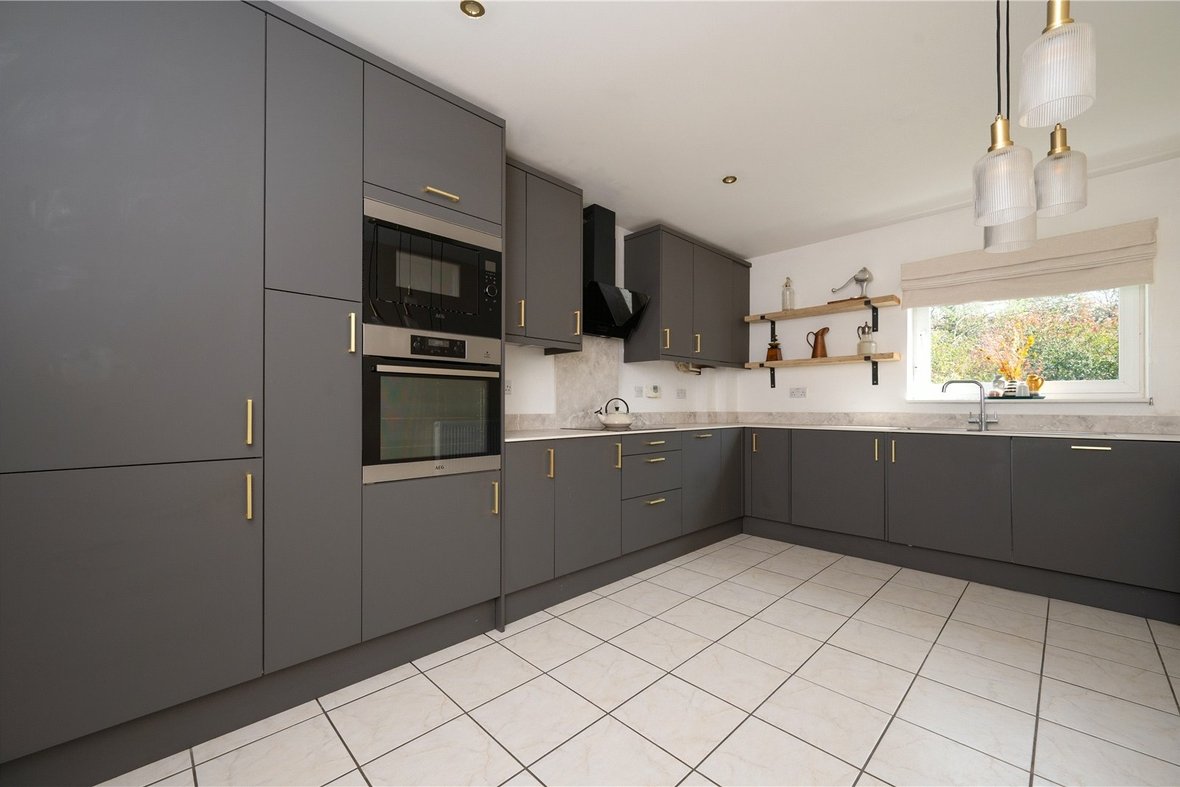 2 Bedroom Apartment New InstructionApartment New Instruction in Bakers Close, St. Albans, Hertfordshire - View 2 - Collinson Hall