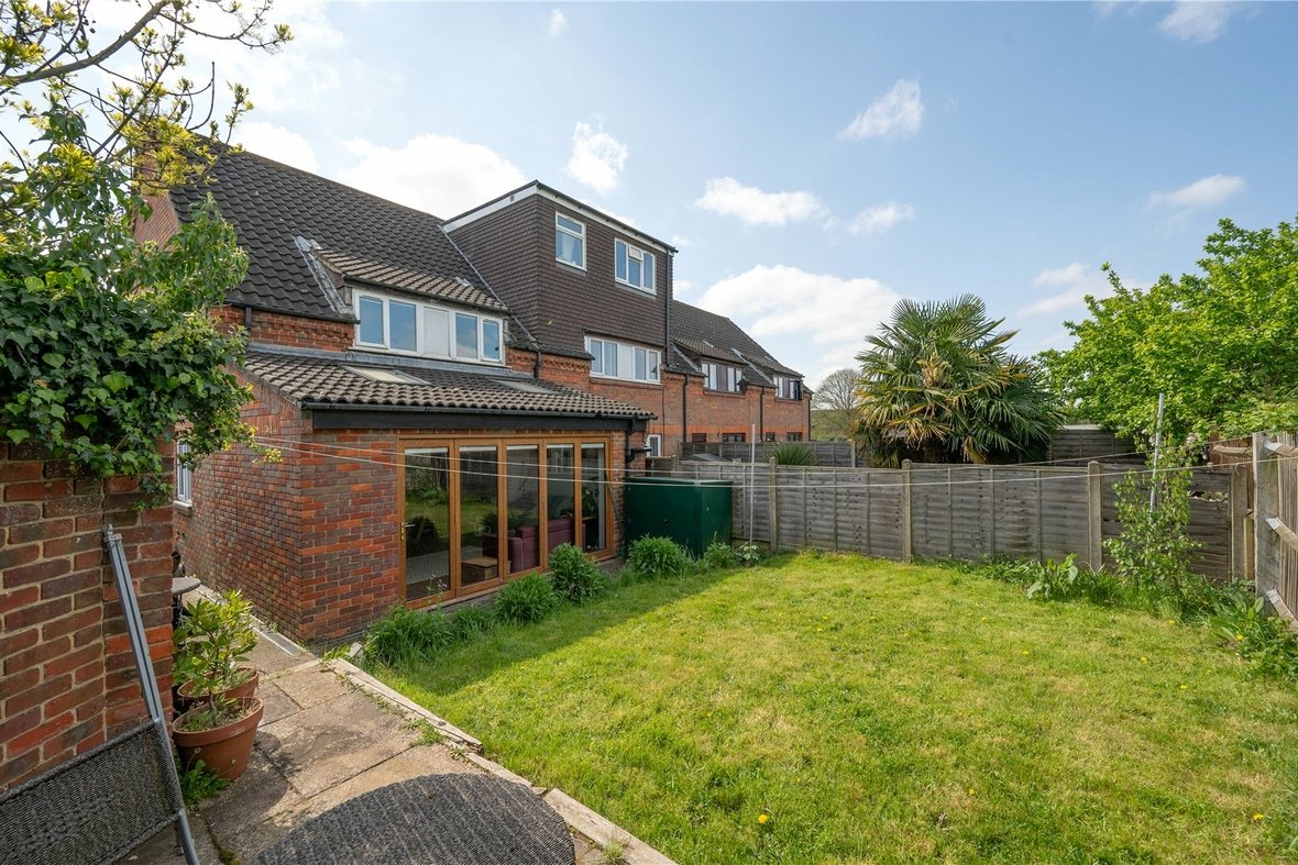 4 Bedroom House New InstructionHouse New Instruction in Buttermere Close, St Albans, Hertfordshire - View 6 - Collinson Hall