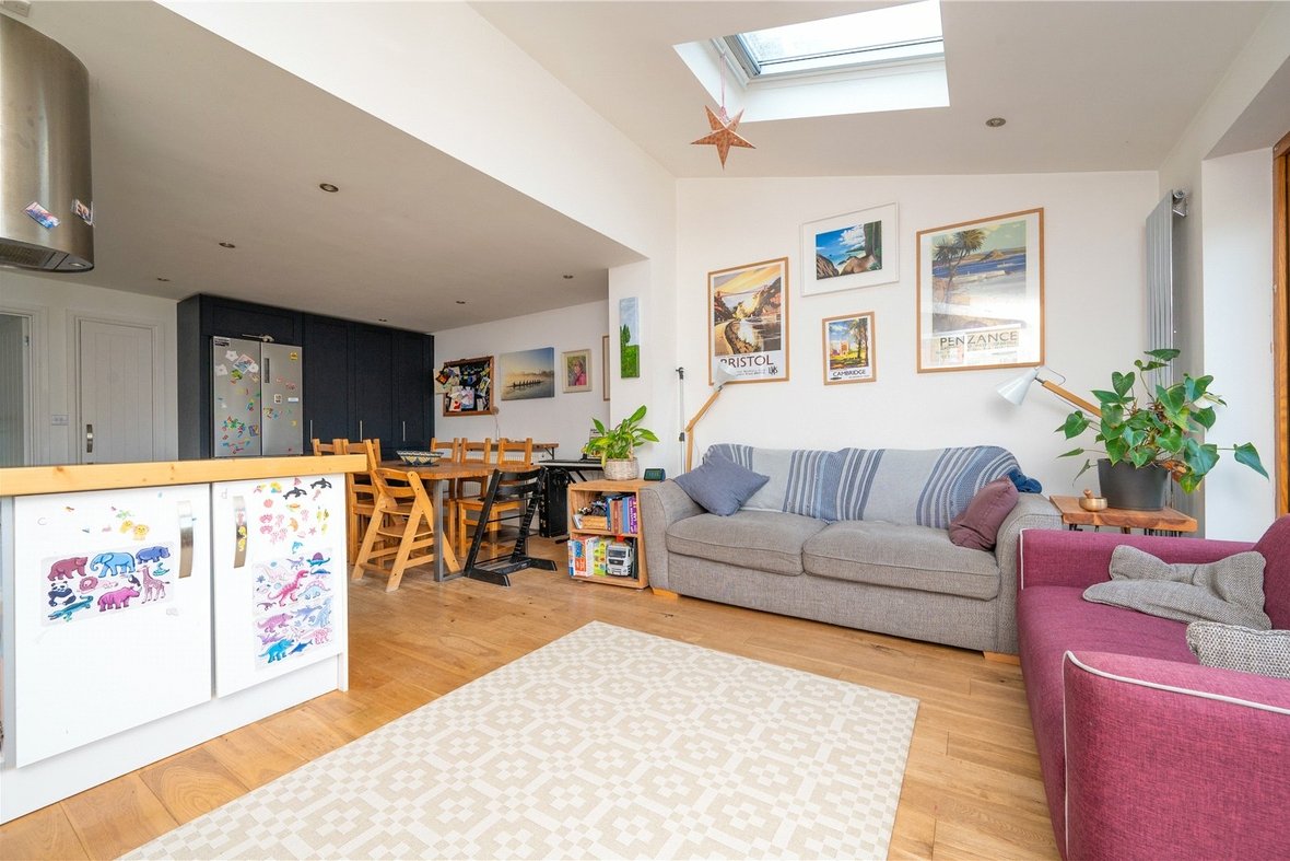 4 Bedroom House New InstructionHouse New Instruction in Buttermere Close, St Albans, Hertfordshire - View 12 - Collinson Hall