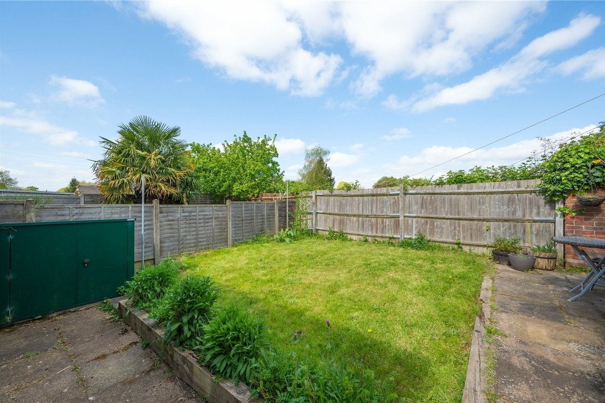 4 Bedroom House New InstructionHouse New Instruction in Buttermere Close, St Albans, Hertfordshire - View 18 - Collinson Hall