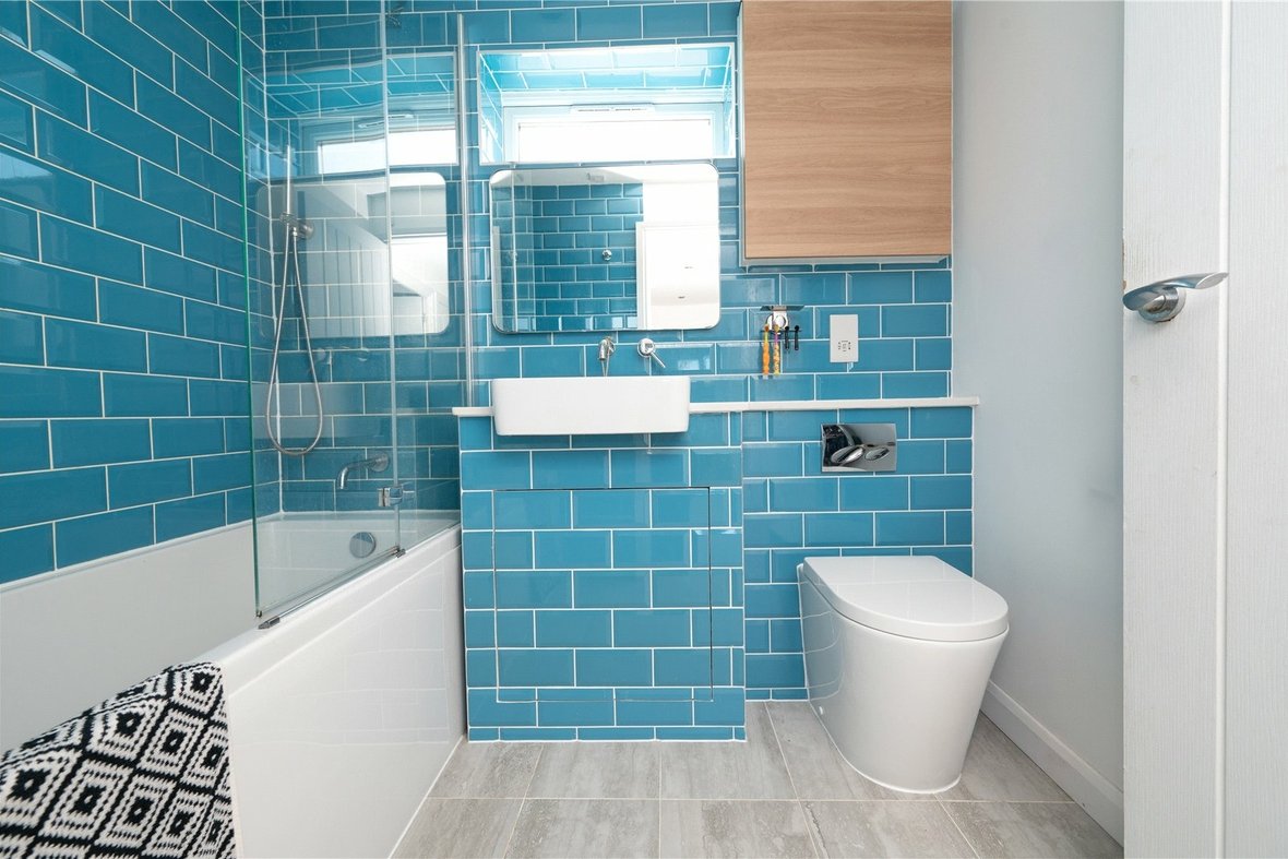 4 Bedroom House New InstructionHouse New Instruction in Buttermere Close, St Albans, Hertfordshire - View 17 - Collinson Hall