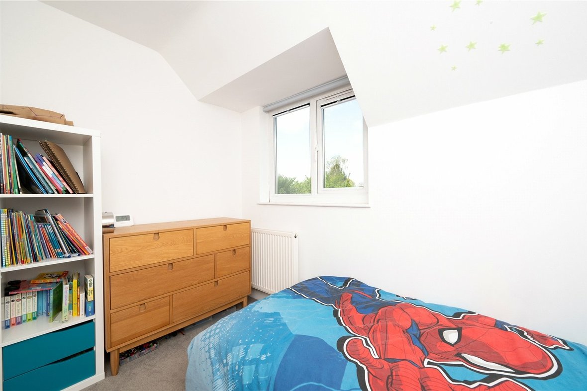 4 Bedroom House New InstructionHouse New Instruction in Buttermere Close, St Albans, Hertfordshire - View 9 - Collinson Hall