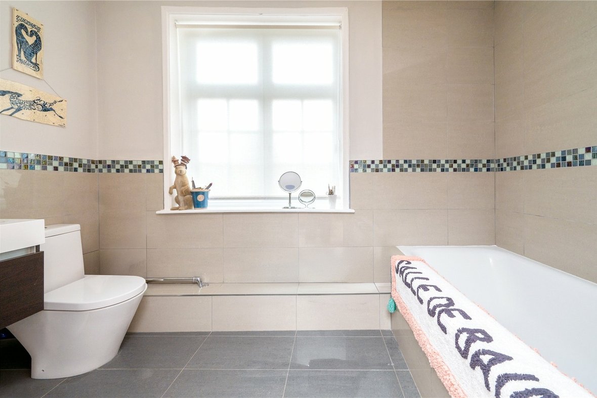 4 Bedroom House New InstructionHouse New Instruction in Fishpool Street, St. Albans, Hertfordshire - View 9 - Collinson Hall