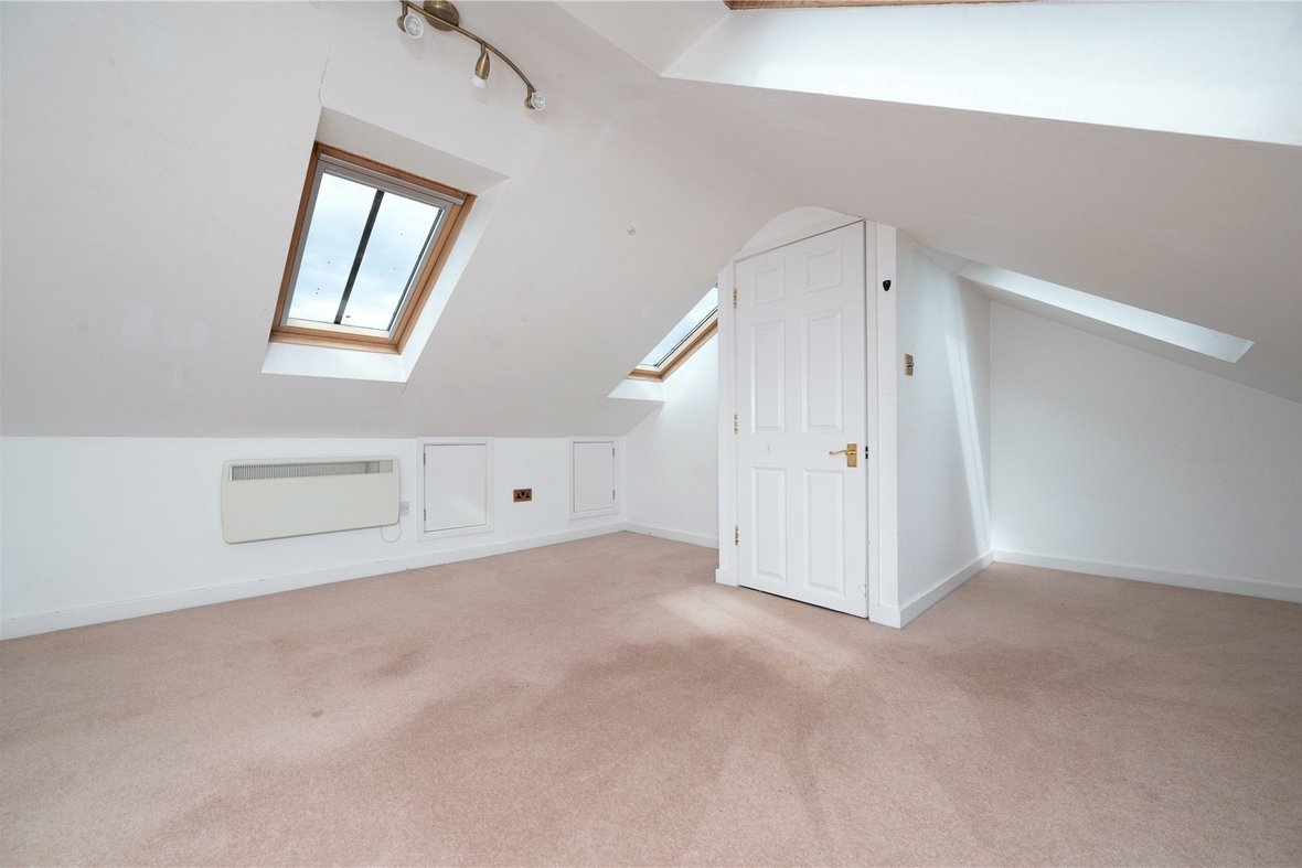 4 Bedroom House New InstructionHouse New Instruction in De Tany Court, St. Albans, Hertfordshire - View 15 - Collinson Hall