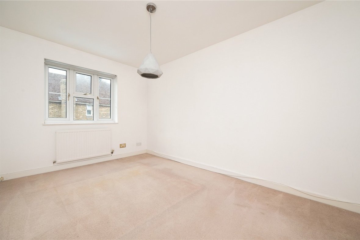 4 Bedroom House New InstructionHouse New Instruction in De Tany Court, St. Albans, Hertfordshire - View 11 - Collinson Hall
