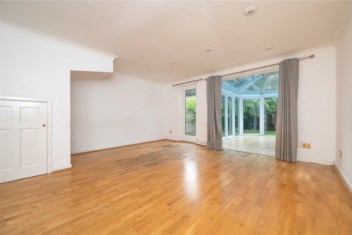 4 Bedroom House New InstructionHouse New Instruction in De Tany Court, St. Albans, Hertfordshire - View 3 - Collinson Hall