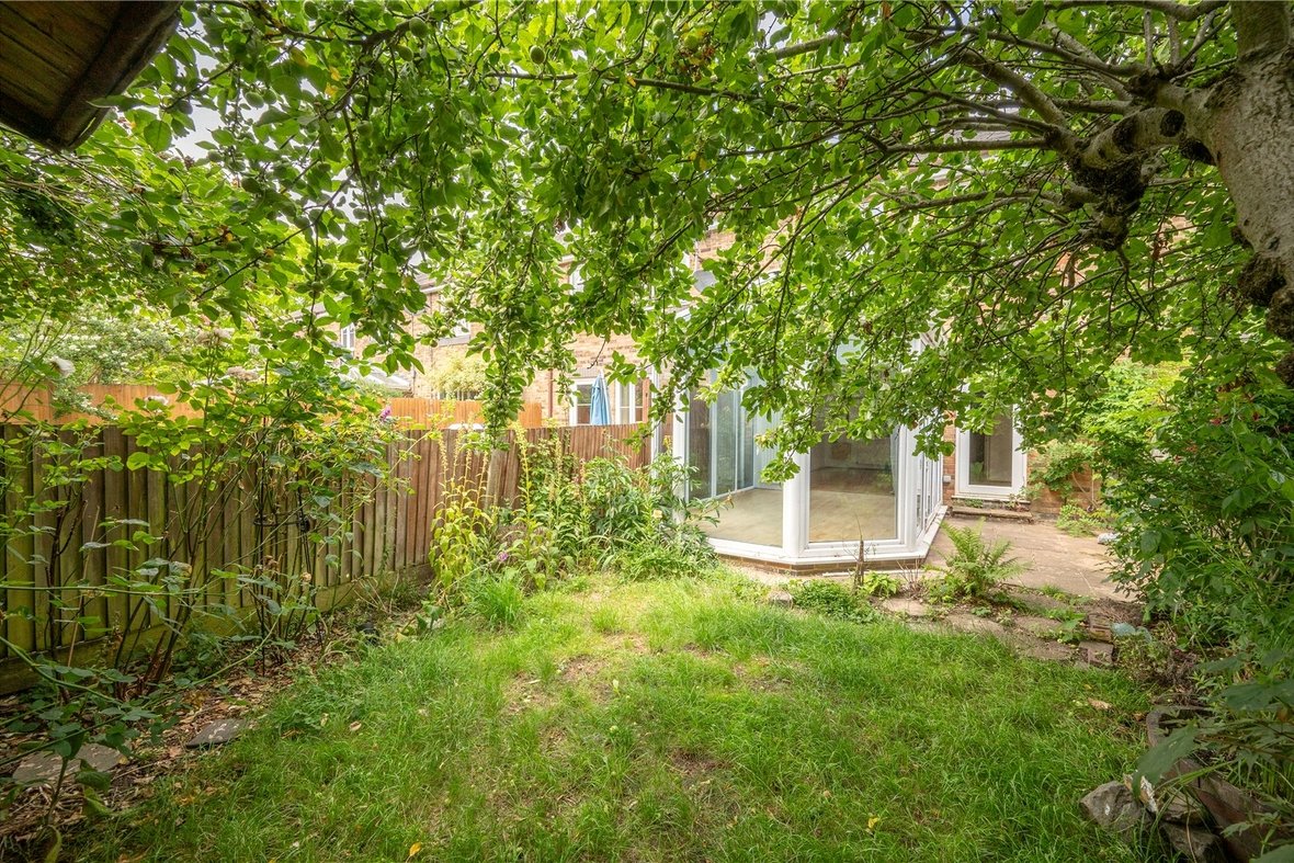 4 Bedroom House New InstructionHouse New Instruction in De Tany Court, St. Albans, Hertfordshire - View 17 - Collinson Hall