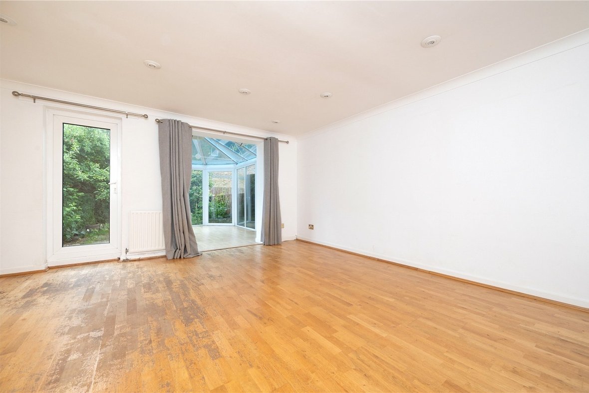 4 Bedroom House New InstructionHouse New Instruction in De Tany Court, St. Albans, Hertfordshire - View 12 - Collinson Hall