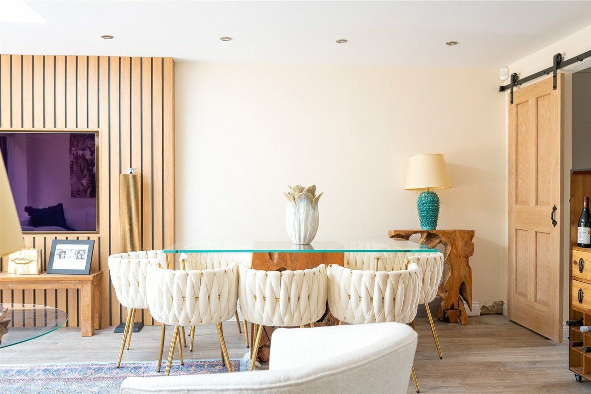 3 Bedroom House New InstructionHouse New Instruction in Chiswell Green Lane, St. Albans, Hertfordshire - View 15 - Collinson Hall