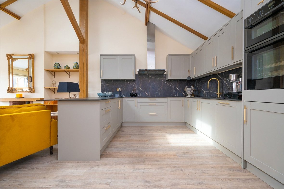 3 Bedroom House New InstructionHouse New Instruction in Chiswell Green Lane, St. Albans, Hertfordshire - View 21 - Collinson Hall