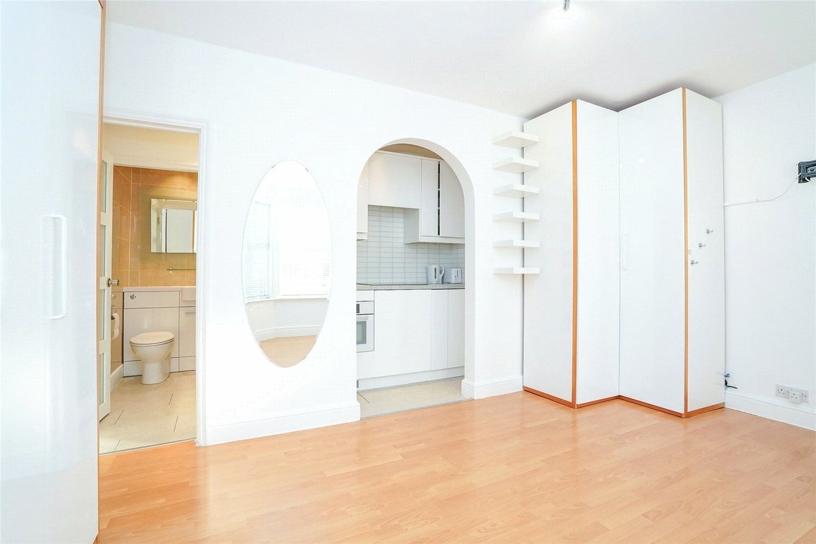 Apartment New Instruction in Cambridge Road, St. Albans, Hertfordshire - View 6 - Collinson Hall