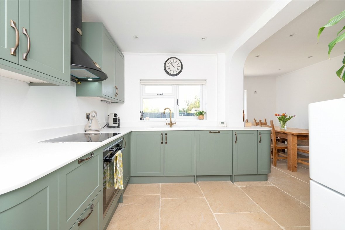 5 Bedroom House New InstructionHouse New Instruction in Aubrey Avenue, London Colney, St. Albans - View 17 - Collinson Hall