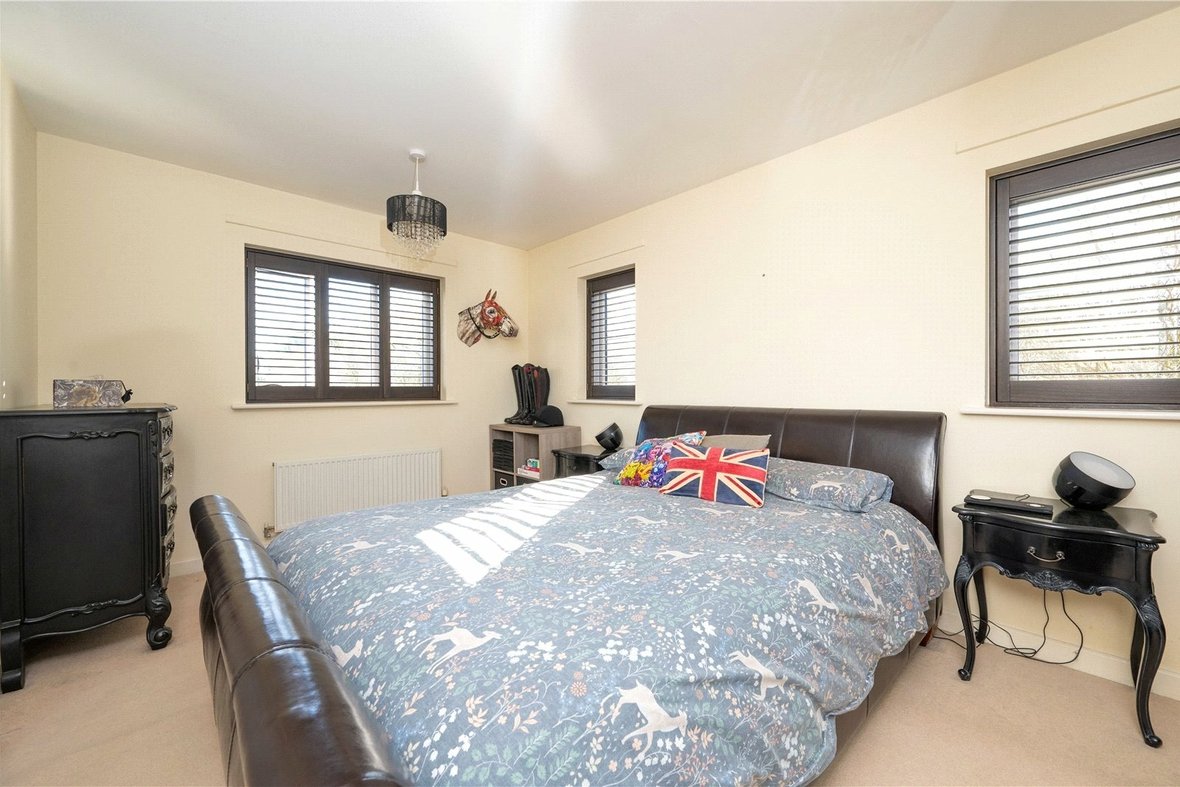2 Bedroom House New InstructionHouse New Instruction in Pasture View, Oaklands Lane, Smallford - View 8 - Collinson Hall