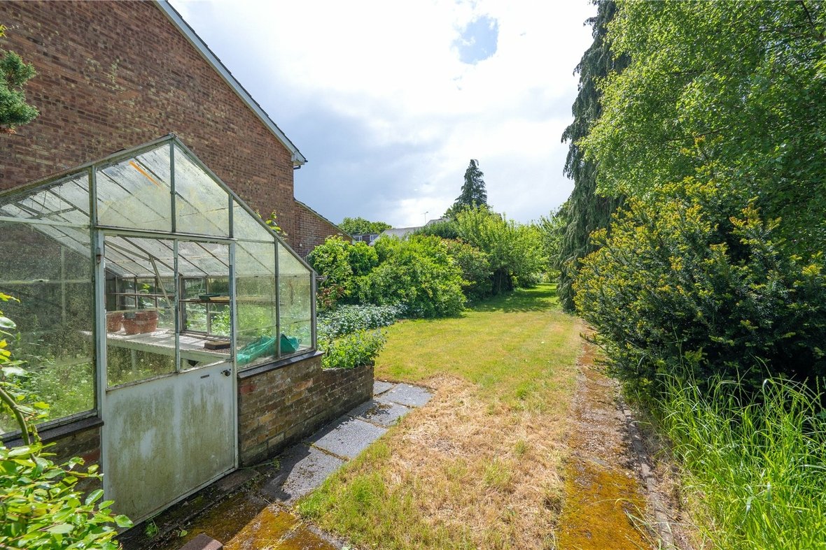 3 Bedroom House New InstructionHouse New Instruction in Seymour Road, St. Albans, Hertfordshire - View 17 - Collinson Hall