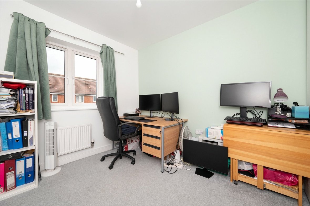 4 Bedroom House New InstructionHouse New Instruction in Burbridge Road, Leavesden, Watford - View 11 - Collinson Hall