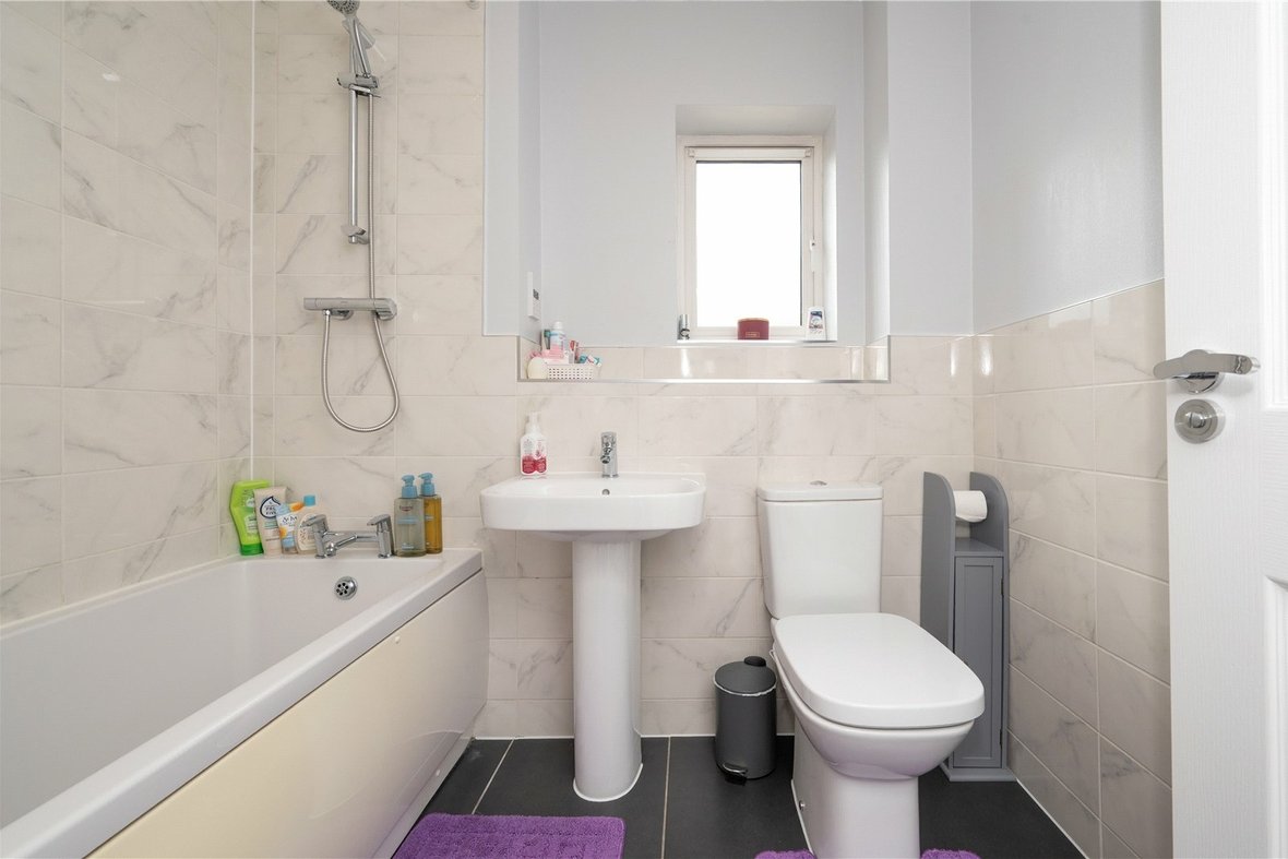 4 Bedroom House New InstructionHouse New Instruction in Burbridge Road, Leavesden, Watford - View 10 - Collinson Hall