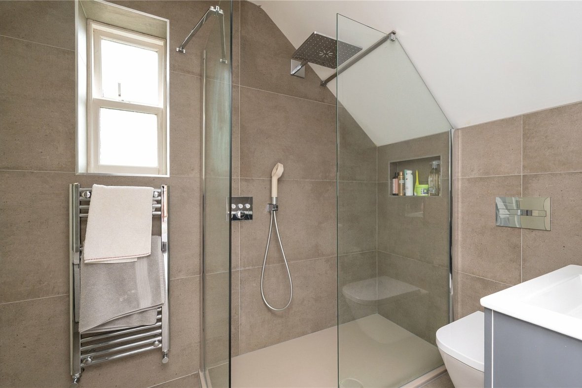 4 Bedroom House Sold Subject to ContractHouse Sold Subject to Contract in Goldsmith Way, St. Albans, Hertfordshire - View 9 - Collinson Hall