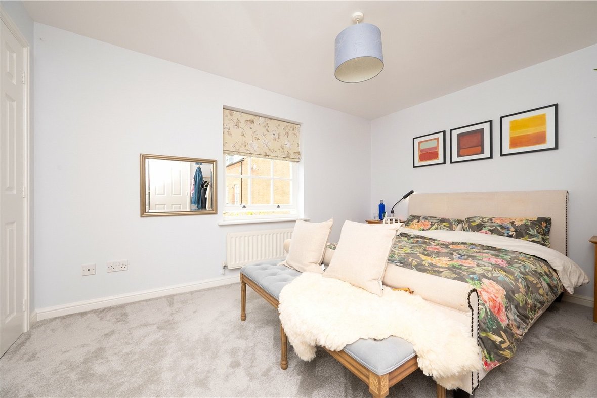4 Bedroom House Sold Subject to ContractHouse Sold Subject to Contract in Goldsmith Way, St. Albans, Hertfordshire - View 16 - Collinson Hall