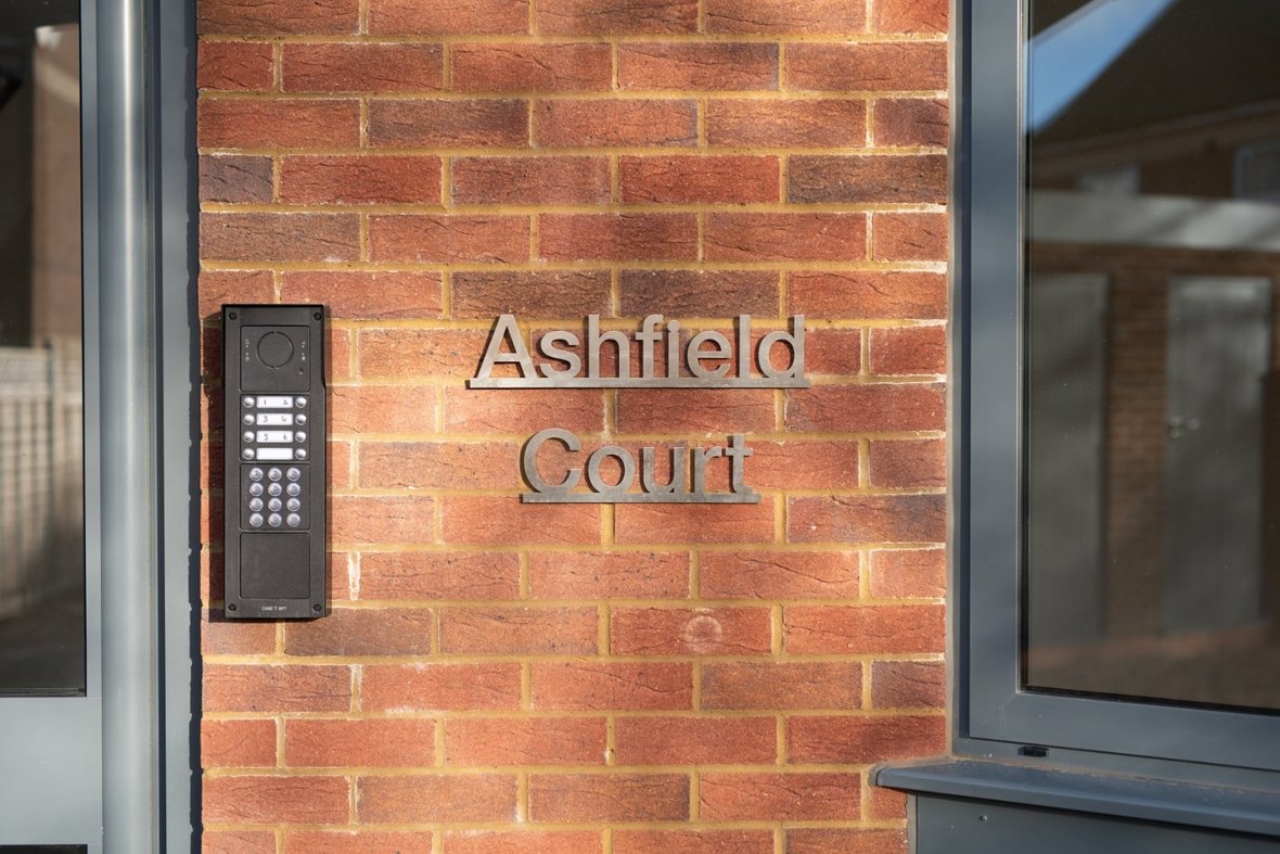 2 Bedroom Apartment Sold Subject to Contract in Ashfield Court, 102 Ashley Road, St. Albans - View 2 - Collinson Hall