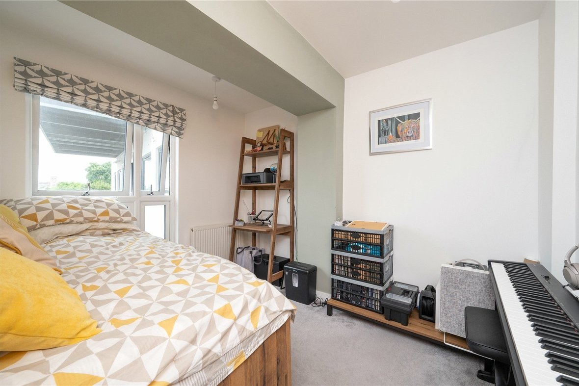 2 Bedroom Apartment New InstructionApartment New Instruction in Old London Road, St. Albans, Hertfordshire - View 10 - Collinson Hall