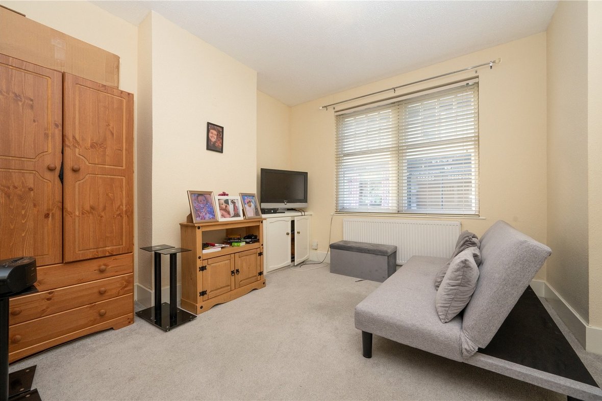1 Bedroom Apartment,maisonette Let AgreedApartment,maisonette Let Agreed in Catherine Street, St. Albans - View 7 - Collinson Hall