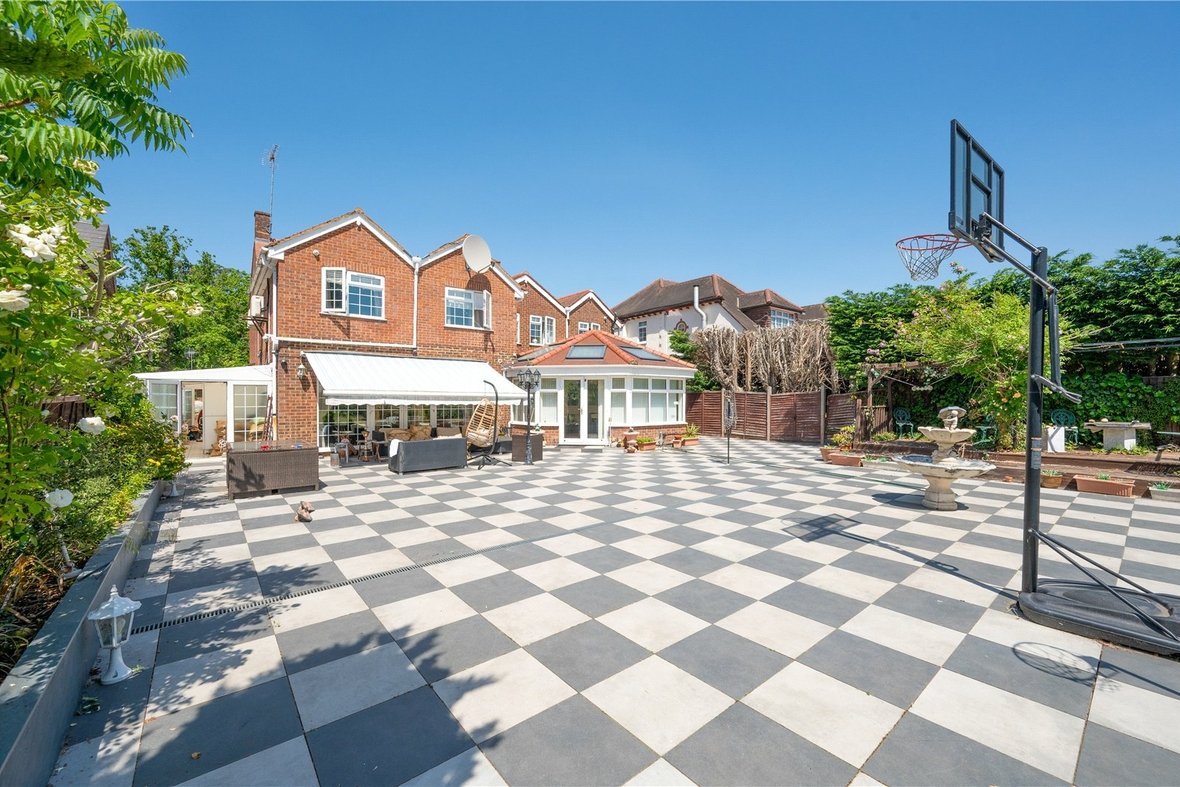 5 Bedroom House New InstructionHouse New Instruction in St. Albans Road West, Hatfield, Hertfordshire - View 25 - Collinson Hall